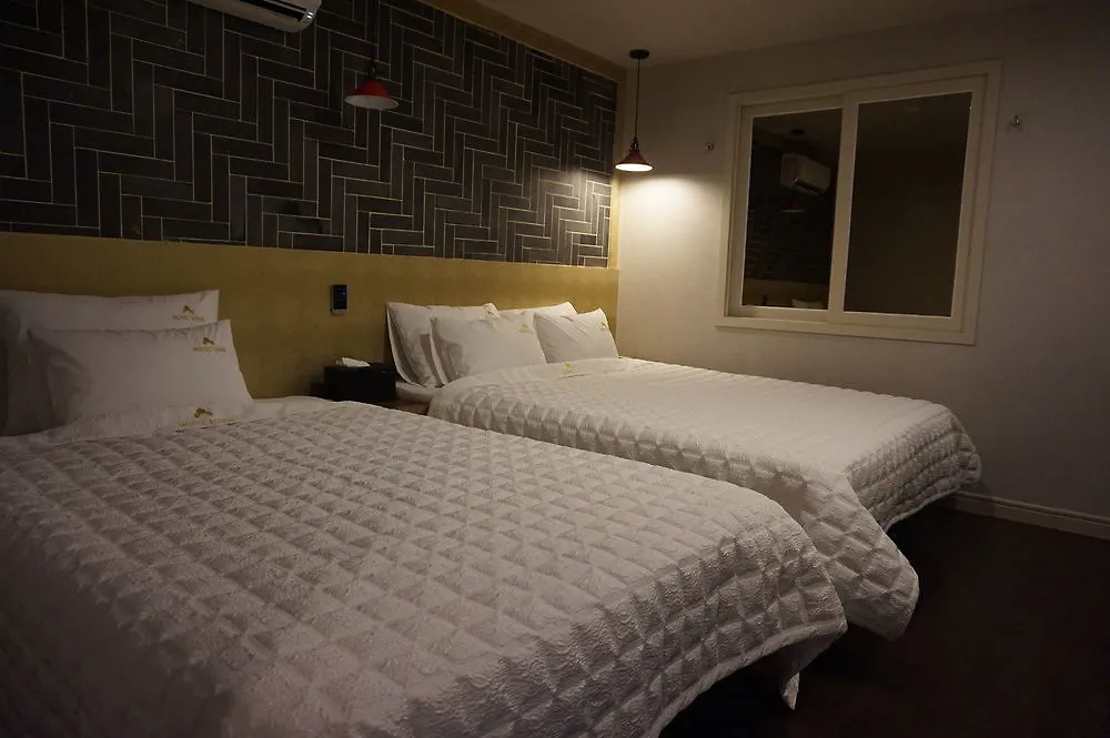 Hotel Louis Busan