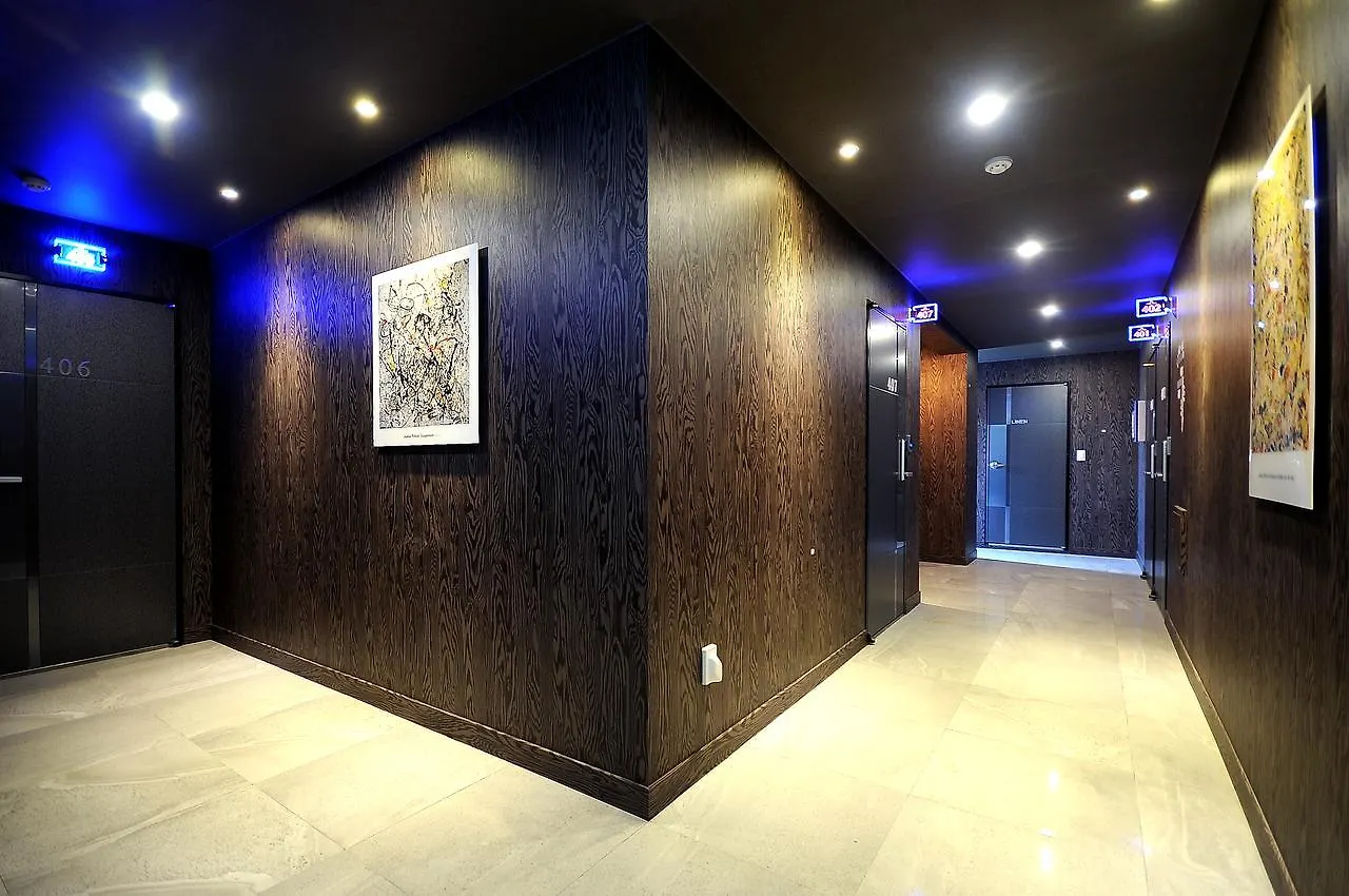 Hotel Louis Busan 2*,  South Korea